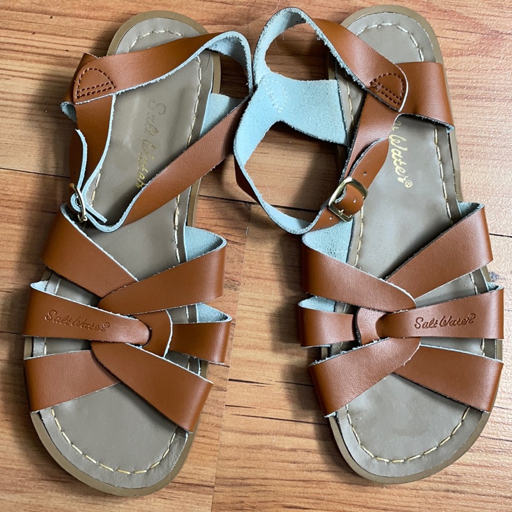 Saltwater Sandals - Tan - women’s size 8